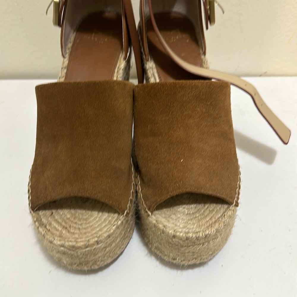 Marc Fisher Sandal Used Only Once, Like A New. - image 5